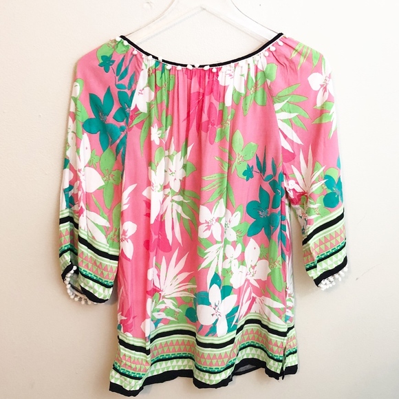 Ruby Rd. petite | Floral Blouse - Picture 2 of 3